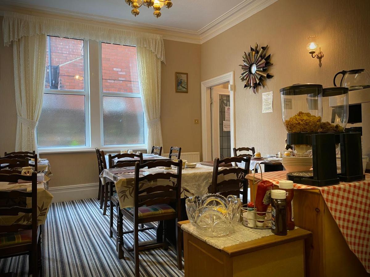 Cumbria Guest House Lytham St Annes Ngoại thất bức ảnh