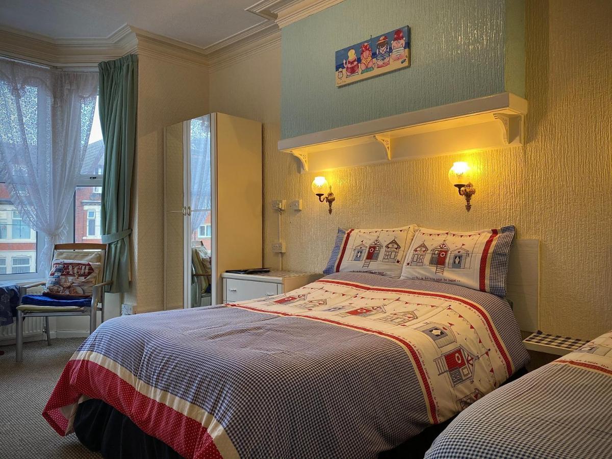 Cumbria Guest House Lytham St Annes Ngoại thất bức ảnh